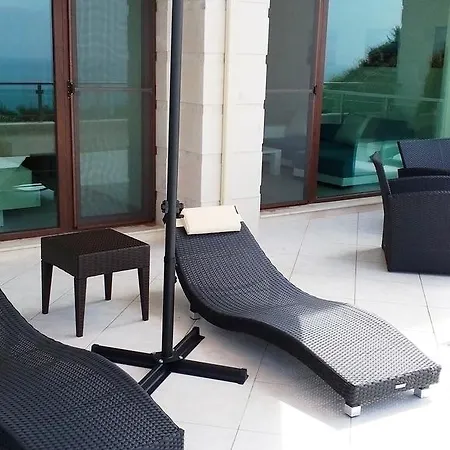 Ξενοδοχείο με διαμερίσματα Calithea Complex Καβάρνα