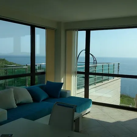 Ξενοδοχείο με διαμερίσματα Calithea Complex