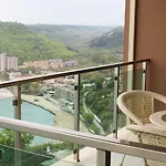 מלון דירות Calithea Complex