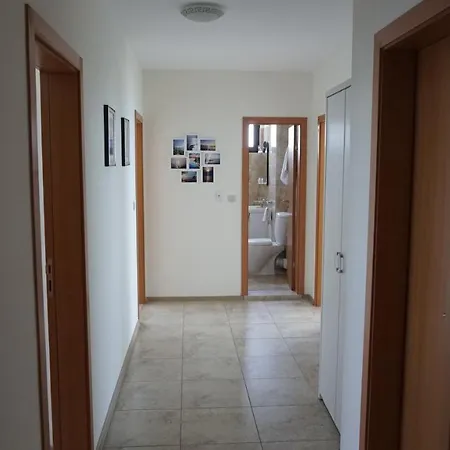 Calithea Complex