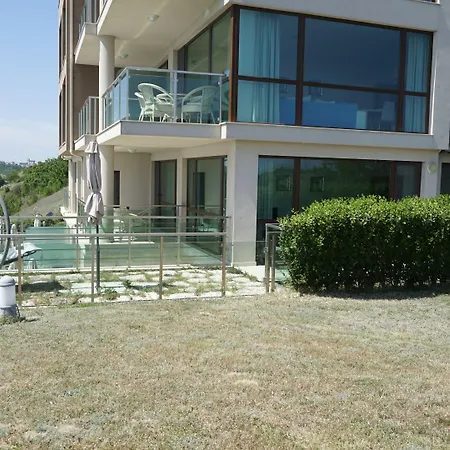 Calithea Complex Lejlighedshotel
