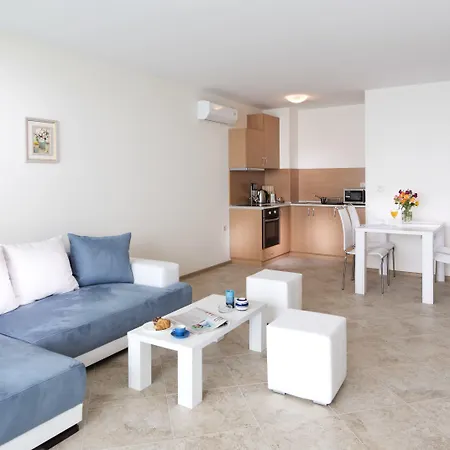 Calithea Complex Καβάρνα