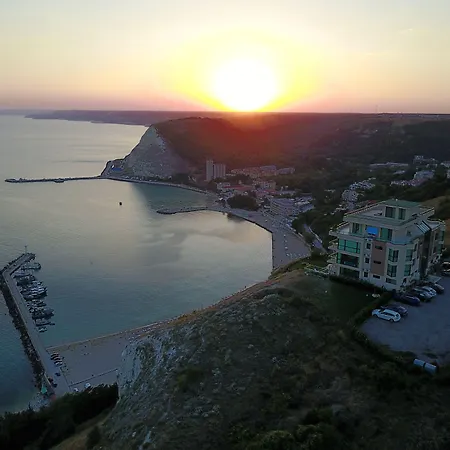 Calithea Complex Καβάρνα