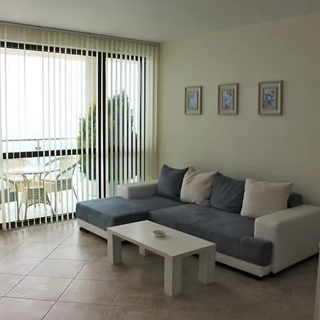Calithea Complex