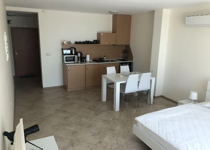 калитея комплекс 4* Каварна