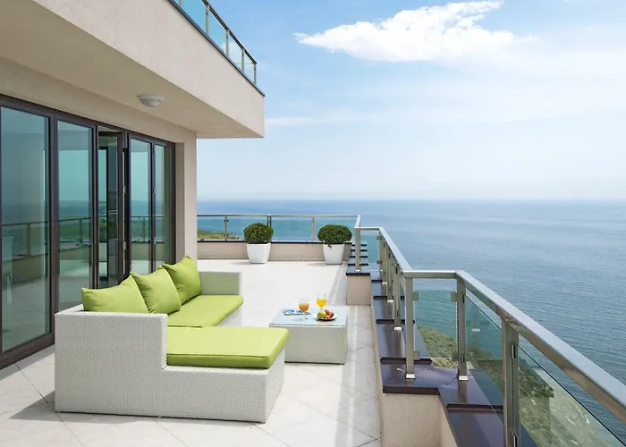 калитея комплекс Апартхотел Каварна