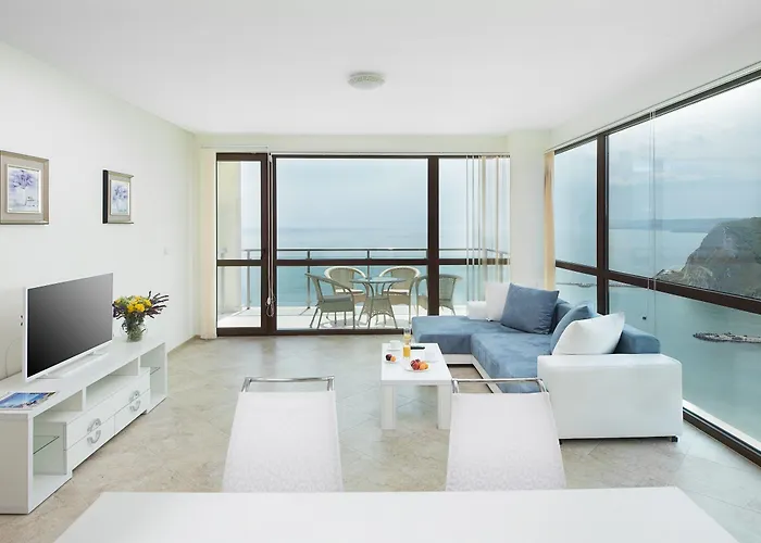 калитея комплекс 4* Каварна