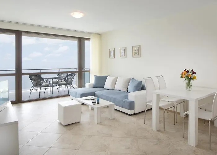 Апартхотел калитея комплекс Каварна